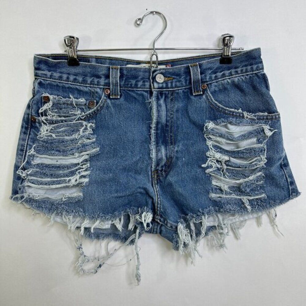 Levis Distressed Jean Shorts 33 Vintage 505 Holes Destroyed Booty Mini Short Hot